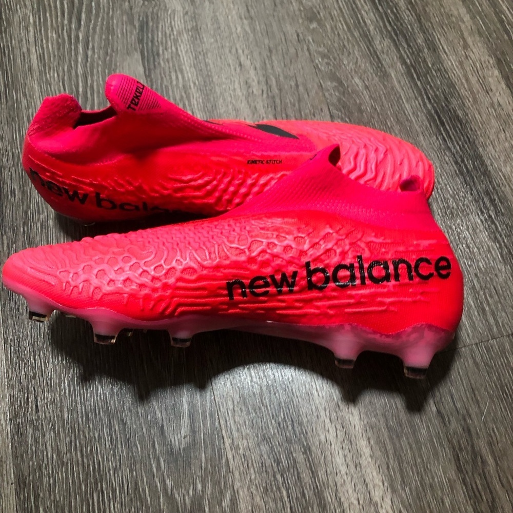New Balance Tekela V3+ Pro FG Soccer Cleats - Pink/Black - Mens Size 12 - Picture 6 of 12